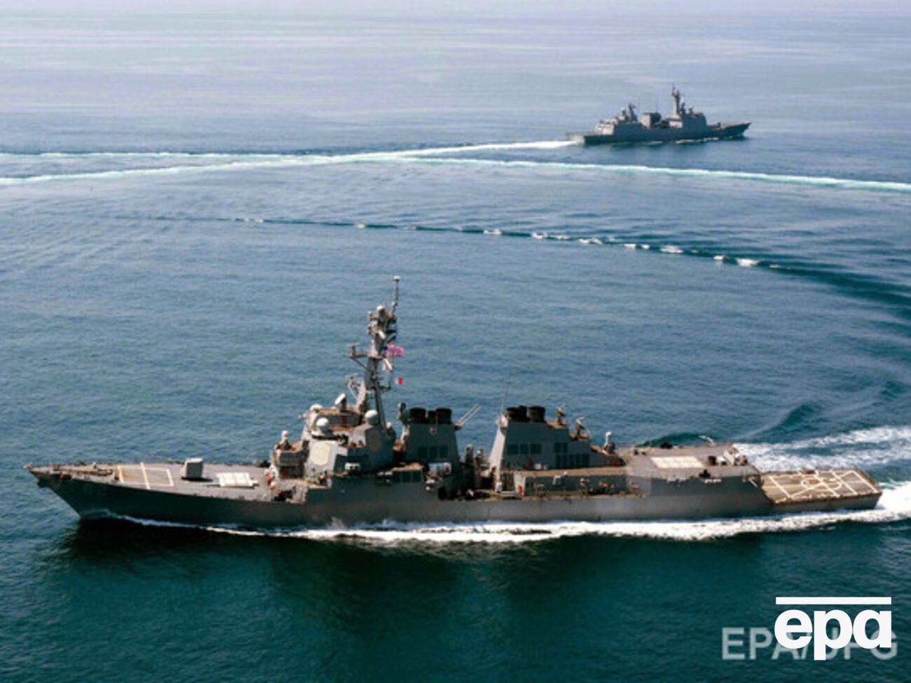 Американский эсминец Lasson вошел в воды, которые Китай считает своими