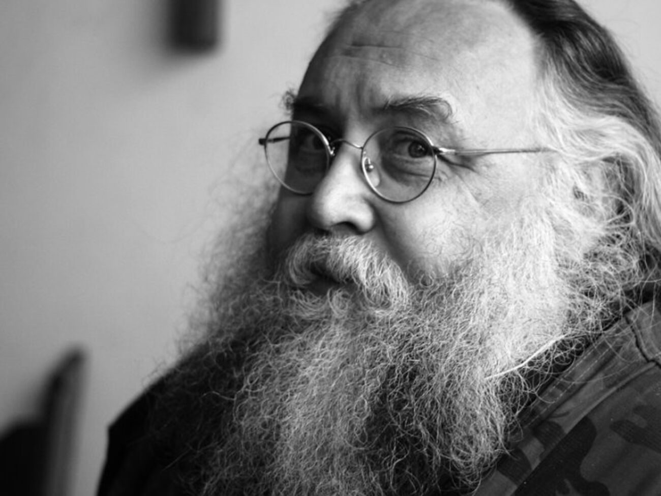 о. Олесь Чумаков: Почему нет жестких регламентаций в отношении Николаевых действ с обязательным чертякой, который везде старается извращать и вмешиваться?