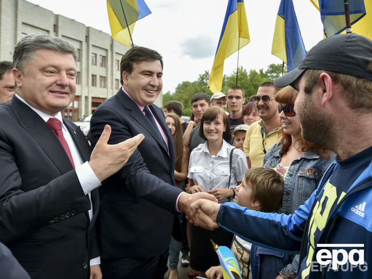 Саакашвили придется выбирать, гражданином какой страны остаться