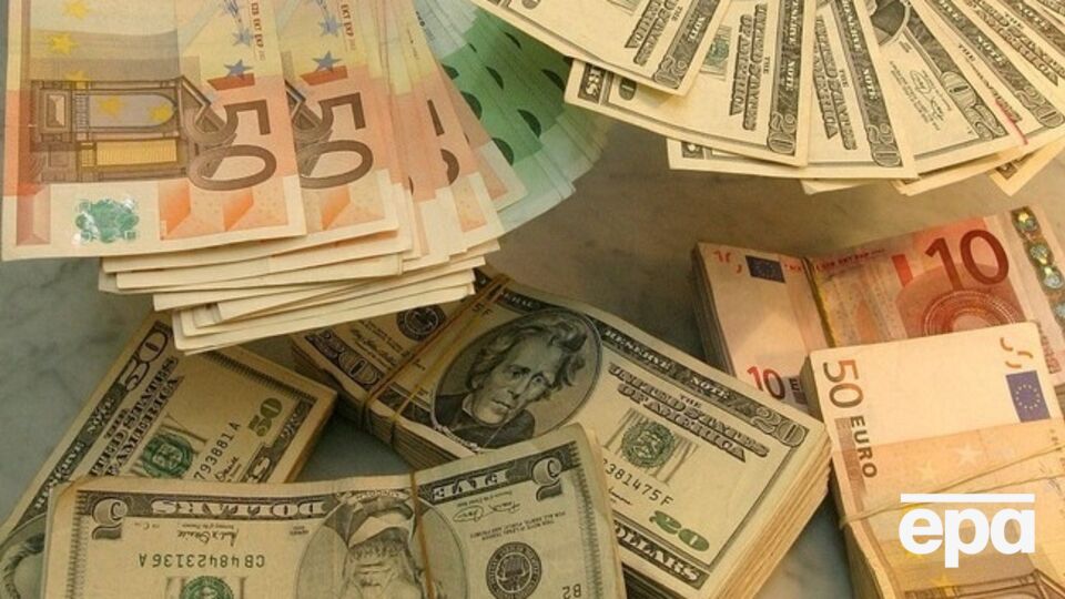 Нацбанк установил курс гривны на 2 ноября