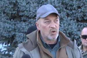 Тука о ситуации в Сватово: Мы готовы к эвакуации, транспорт стоит, но желающих нет. Видео