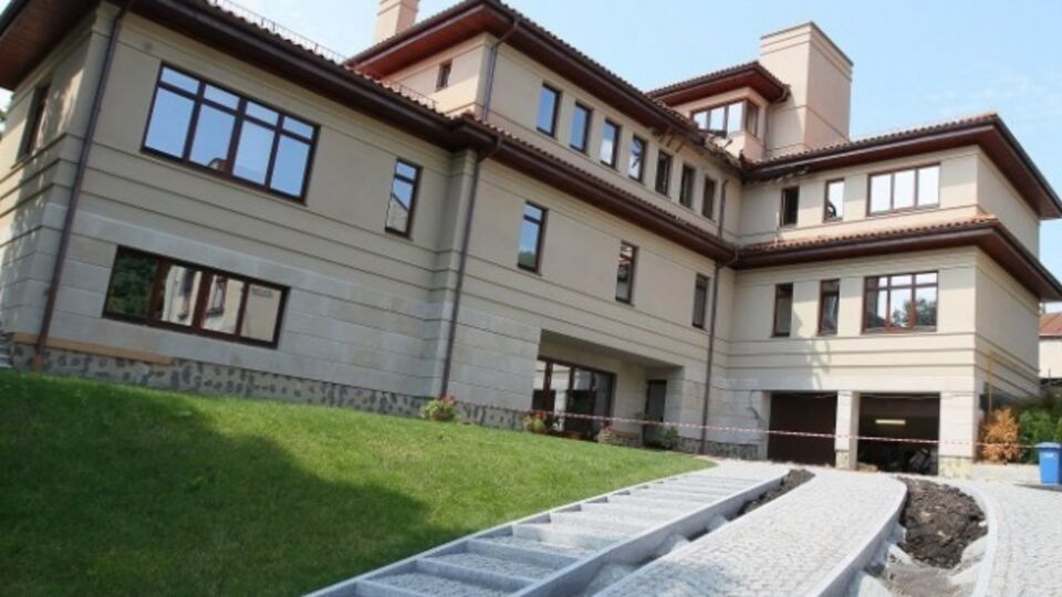 Львовский суд поддержал ходатайство об аресте подозреваемого в теракте у дома мэра Садового