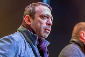 Корбану предъявили обвинения