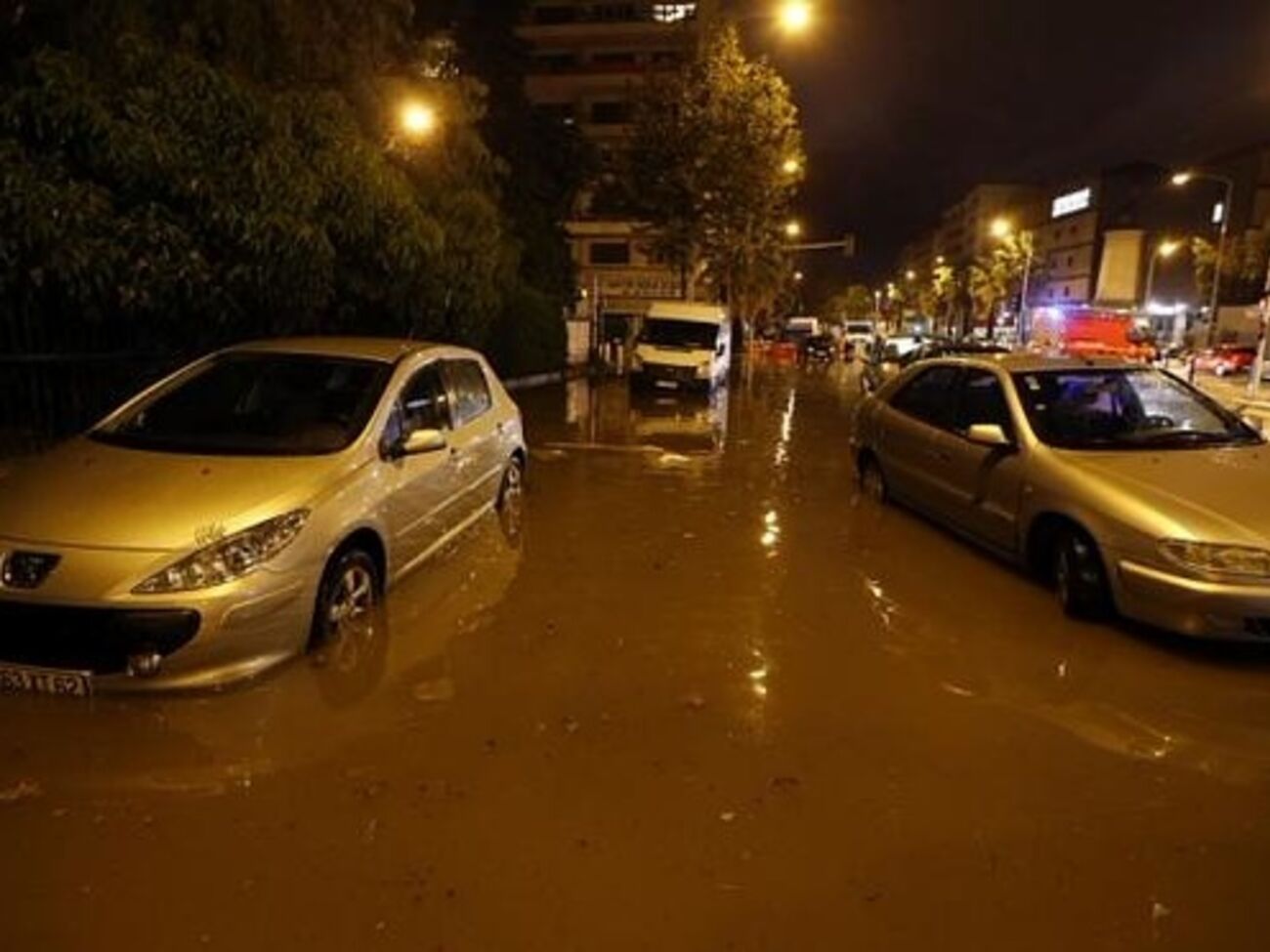 Наводнение произошло из-за вышедшей из берегов реки