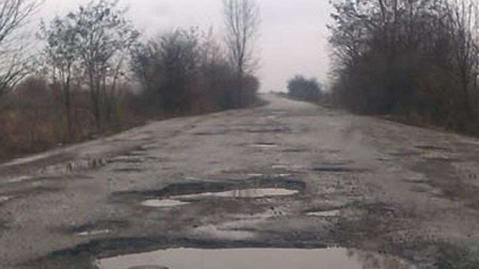 Активист Олексин: Капитальный ремонт трассы после провозглашения независимости Украины не проводился, а текущий ремонт не осуществляется уже пять лет