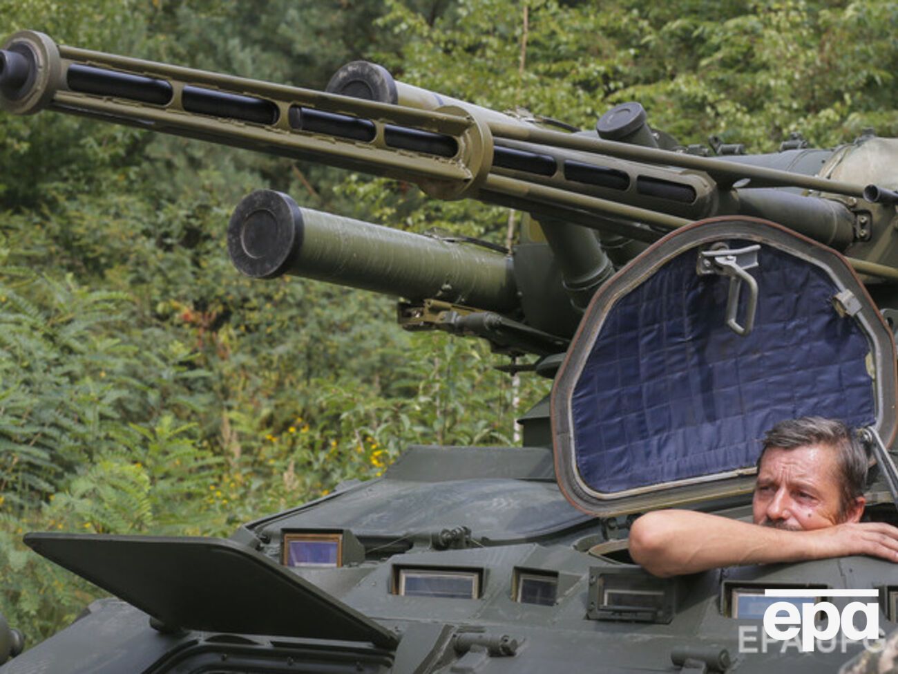 На Донбассе начинается отвод вооружений