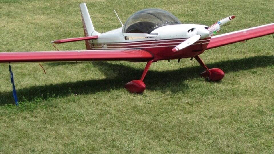 Двухместный самолет Zenair Zodiac могли использовать по заявкам туристов