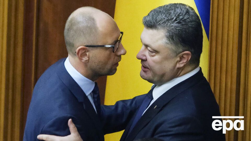 Большинство украинцев недовольны работой Порошенко и Яценюка