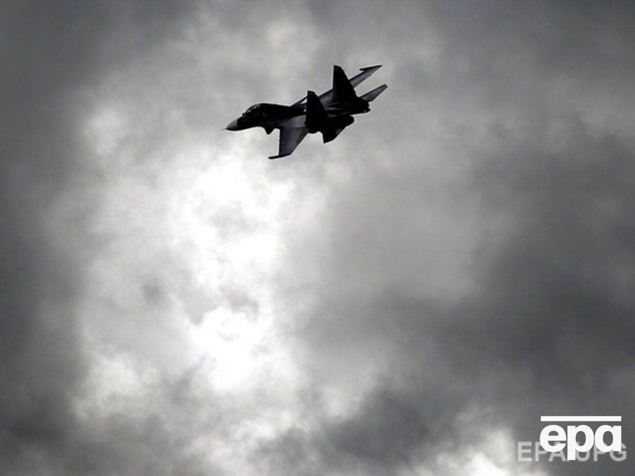 НАТО осудил вторжение российских самолетов в воздушное пространство Турции