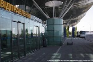 МВД: Отныне гостей терминала "Д" будут встречать и провожать работники патрульной службы столицы