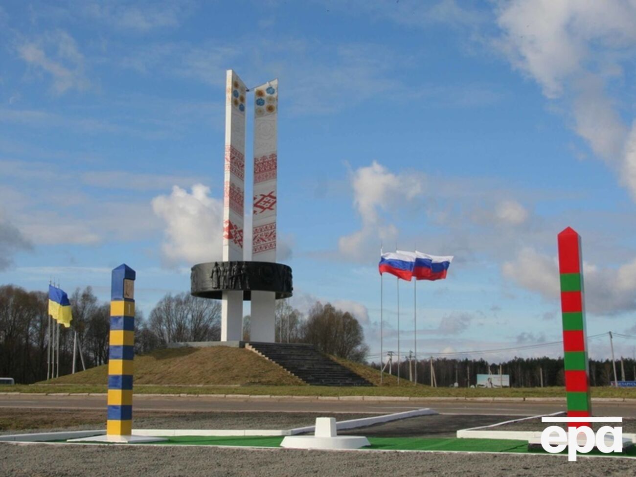 Уровень поддержки присоединения Крыма остается неизменным &ndash; более 80% россиян одобряют это решение