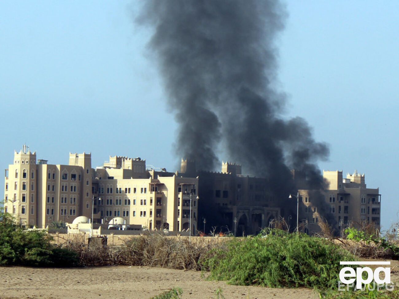 Отель "Аль-Каср" обстреляли рано утром во вторник