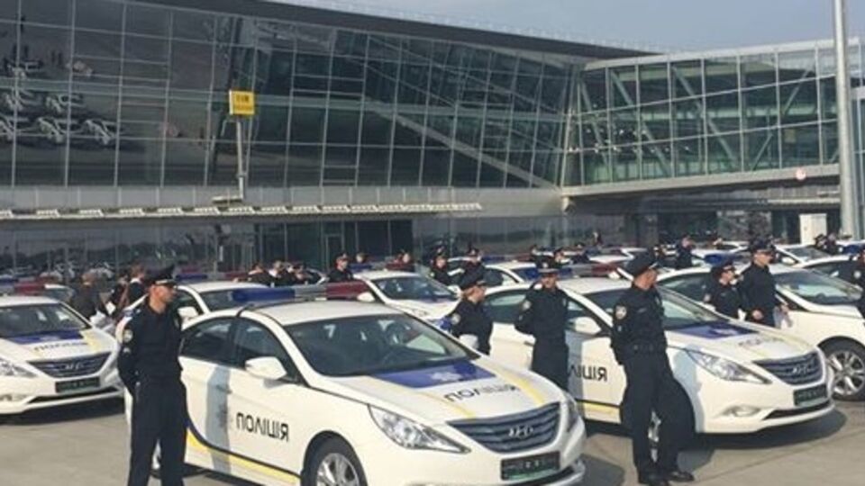 В Борисполе начали работу новые полицейские