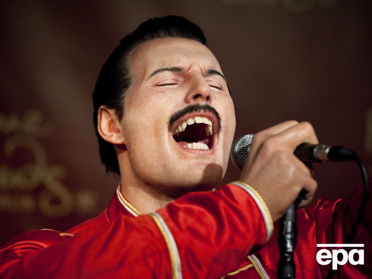 Песни, улучшающие состояние человека, должны быть написаны в мажорной гамме