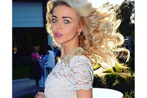 Гросу заверила, что обняла Михалкова "на счастье в кинематографе"