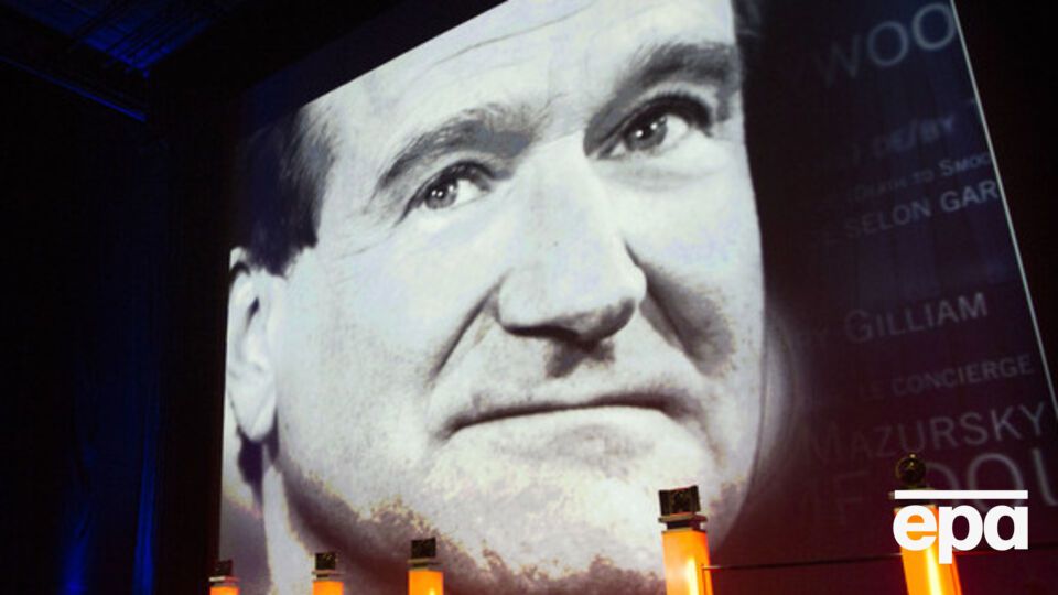 Дети актера, покончившего с собой, не смогли мирно разделить личные вещи отца с его последней женой