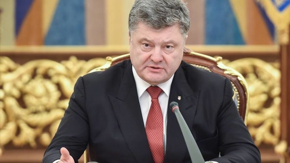 Порошенко: Незаконные выборы, которые угрожали восстановлением боевых действий и ликвидациtq Минских договоренностей, отменены