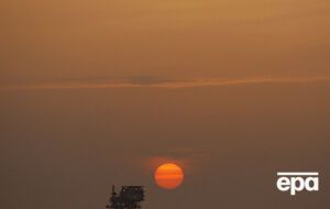 Нефть начинает дорожать из-за снижения добычи