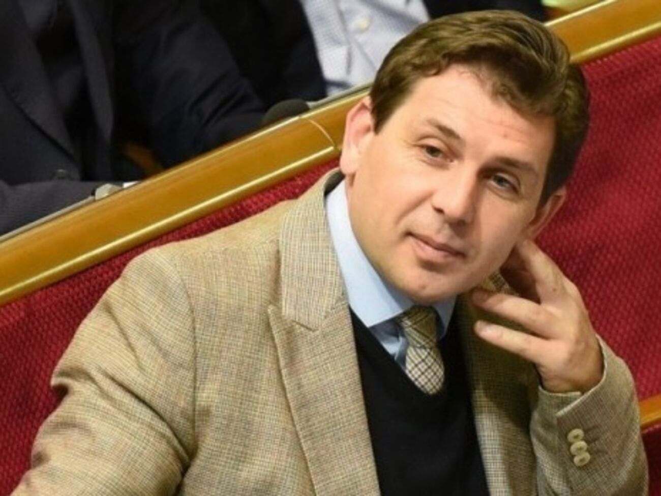 Донбассом займутся после местных выборов по Украине, заявил Черненко