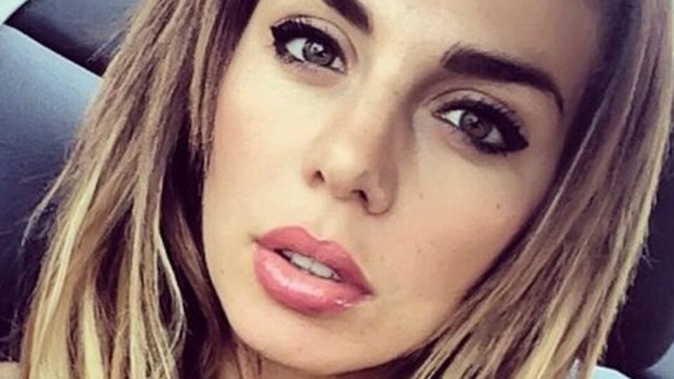 Седокова одна воспитывает двоих детей