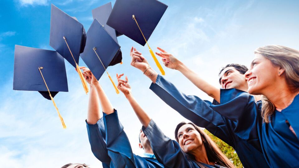 За последние годы в мире возросла лояльность к украинским студентам – им дают скидки, гранты, стипендии, действует упрощенная система поступления