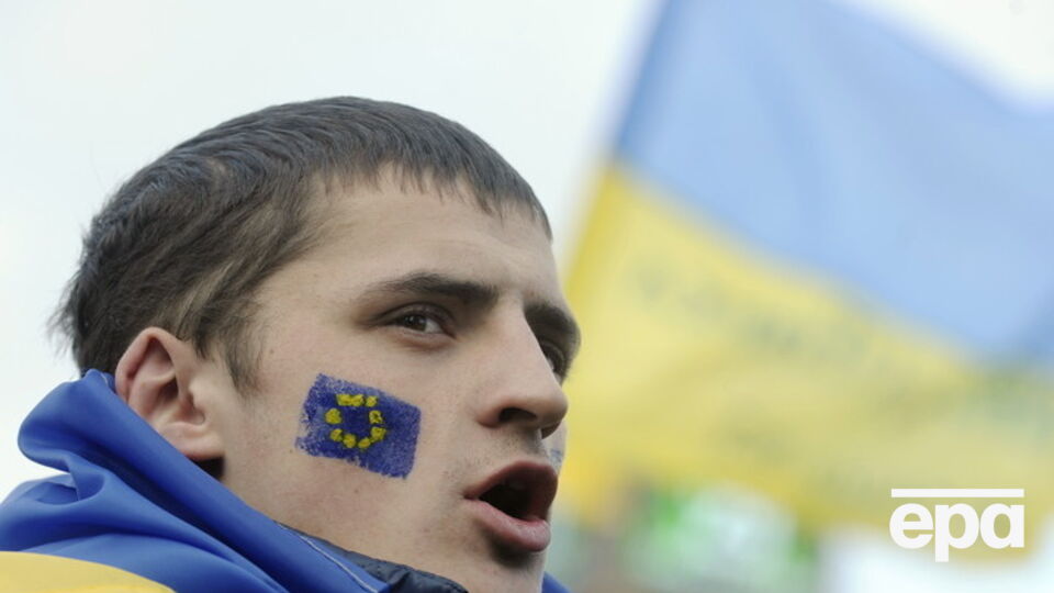 В МИД надеются, что безвизовый режим с ЕС вступит в силу с начала 2016 года