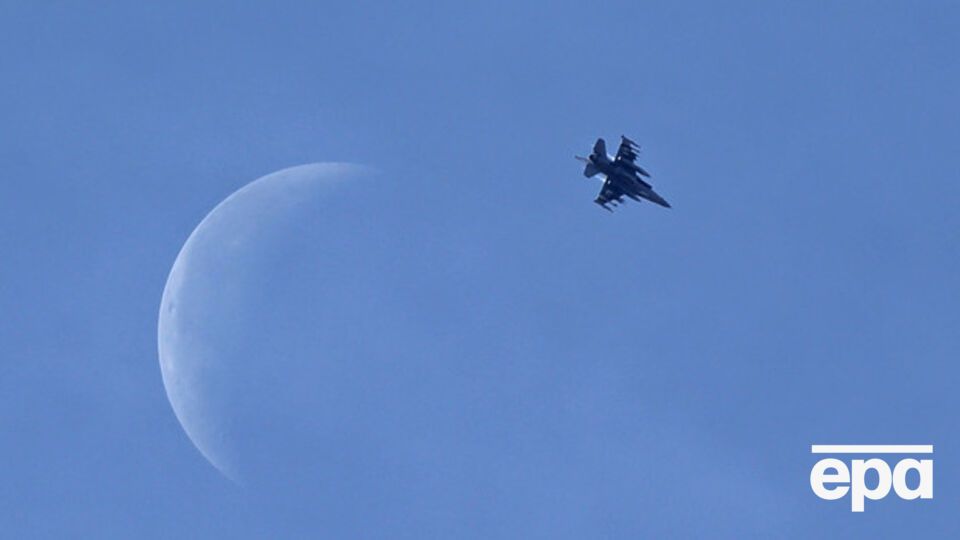 Один из самолетов коалиции изменил курс, чтобы не сблизиться с российской авиацией в Сирии