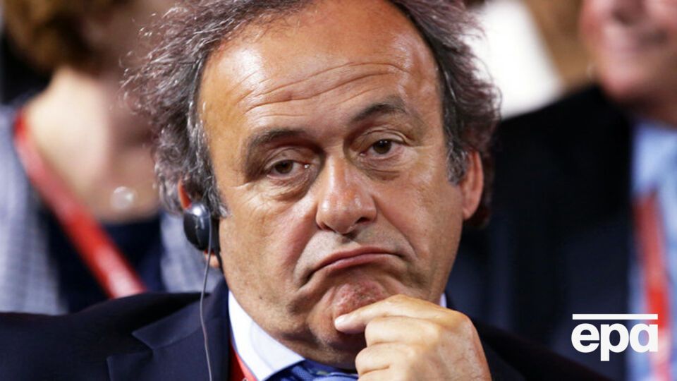 Платини может быть отстранен от работы