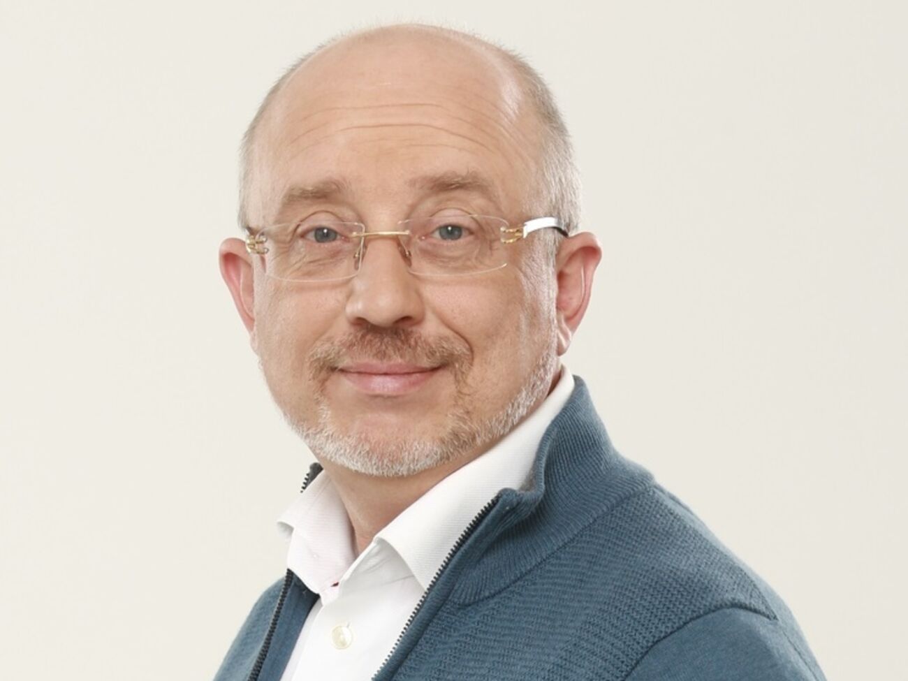 Резников: Человек с автоматом, получивший бутылку водки, колбасу и секс, уже не оставит оружие и назад в шахту не полезет