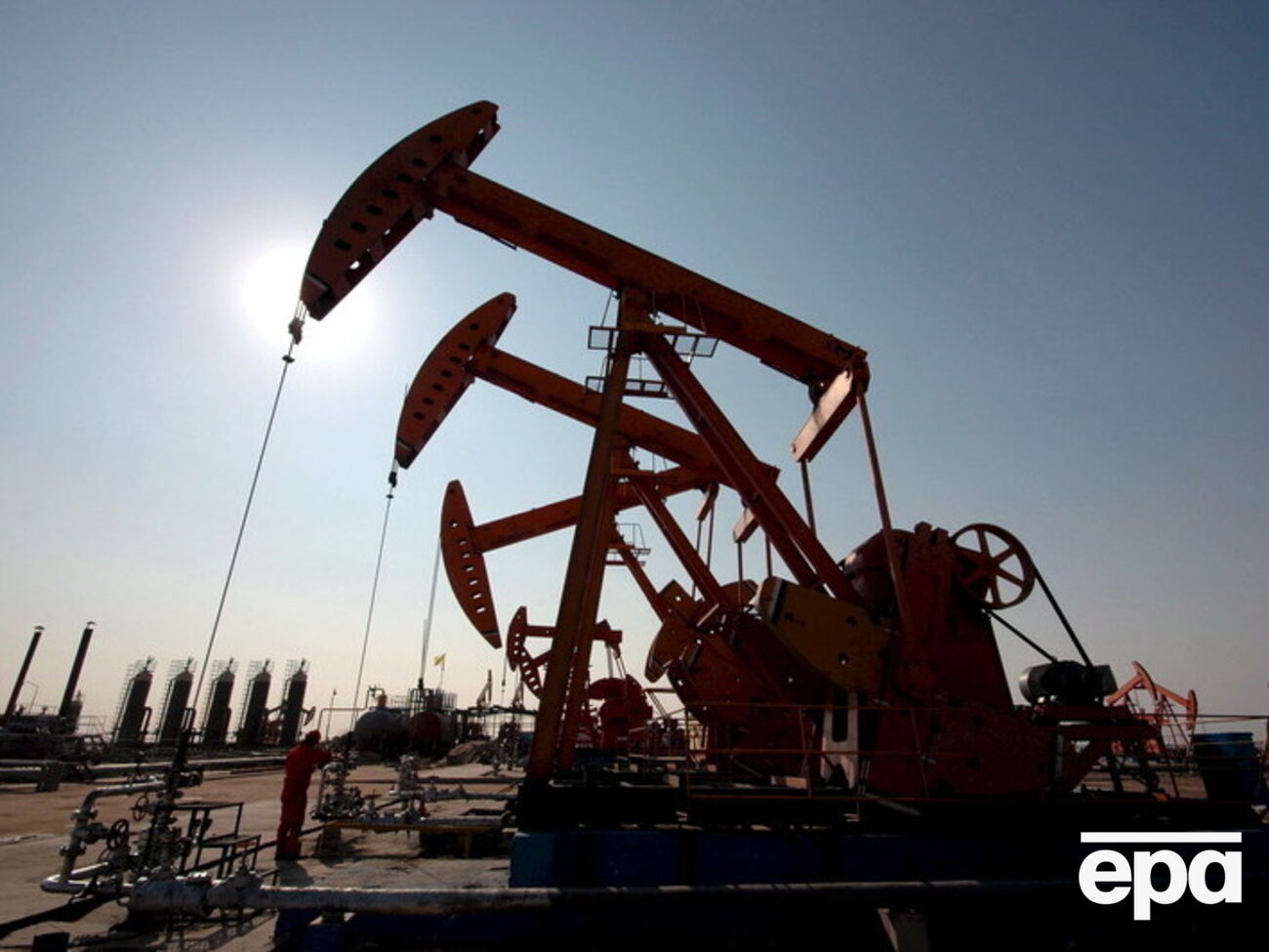 Цена на нефть понизилась