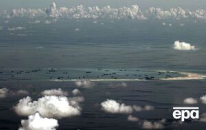 По словам американского адмирала, Китай уже намыл в спорном архипелаге Спратли 1,5 квадратных мили искусственных островов