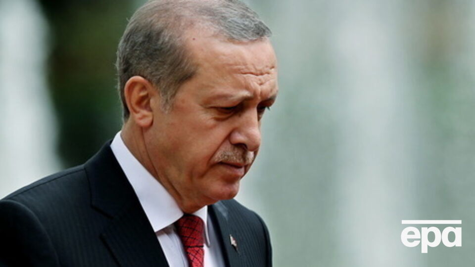В Турции расстроены, что Россия ставит их сотрудничество под угрозу, заявил Эрдоган