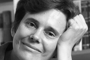 Ирина Прохорова: Экстремистские группы не взялись ниоткуда, они – порождение "холодной войны"