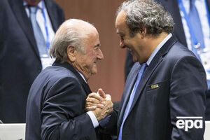 Блаттер отстранен от должности президента ФИФА