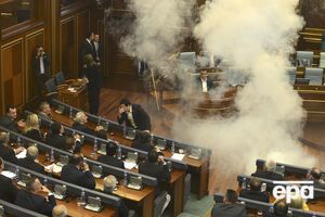 При помощи взрыва косовский оппозиционер протестует против улучшения отношений с Сербией