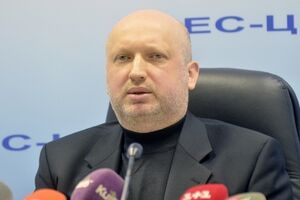 Турчинов: Цель Москвы – продемонстрировать международному сообществу решимость и способность российской армии применять мощное ракетное оружие