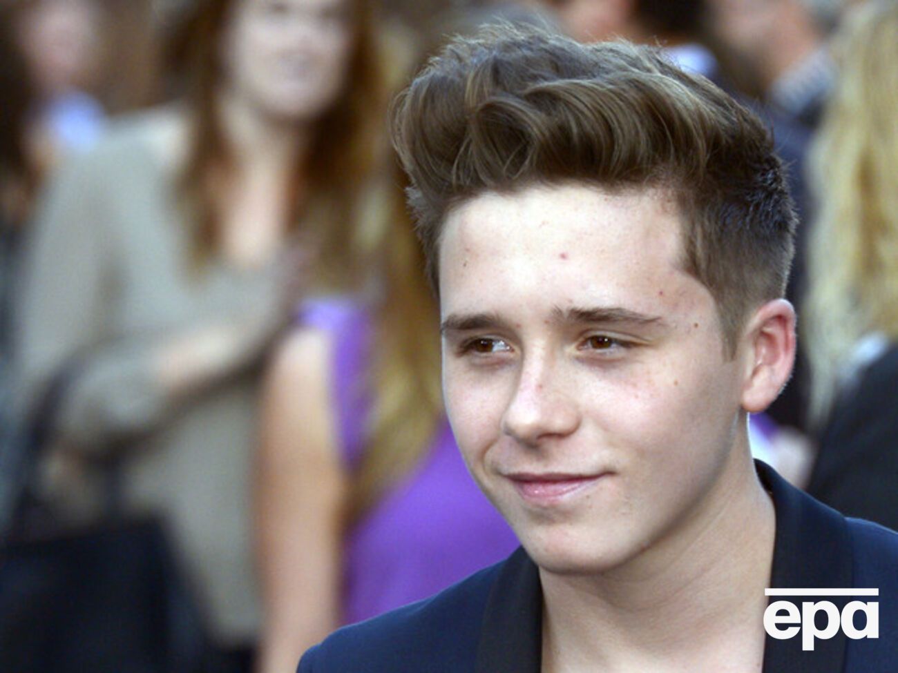 Бруклин для съемок в клипе забрался на радиомачту