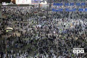 По данным агенства Associated Press, в давке в Саудовской Аравии погибло 1364 человека