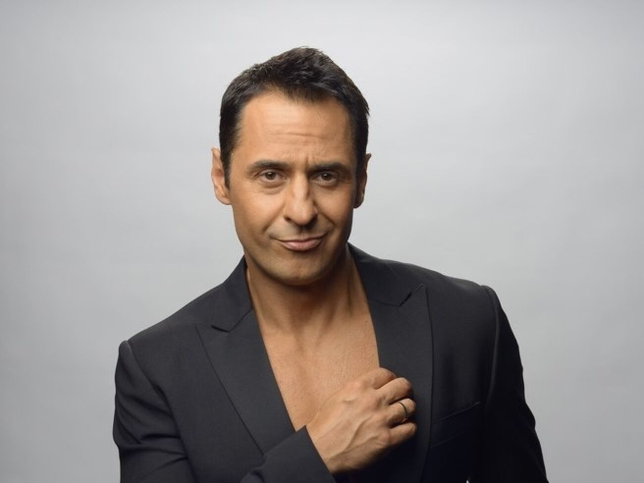 Костюшкин заставил Пугачеву отмахиваться от него