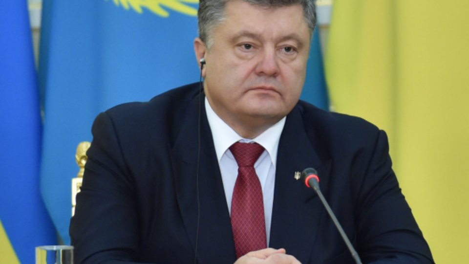 Порошенко: В ближайшее время будут проведены консультации с Казахстаном по энергетическим вопросам