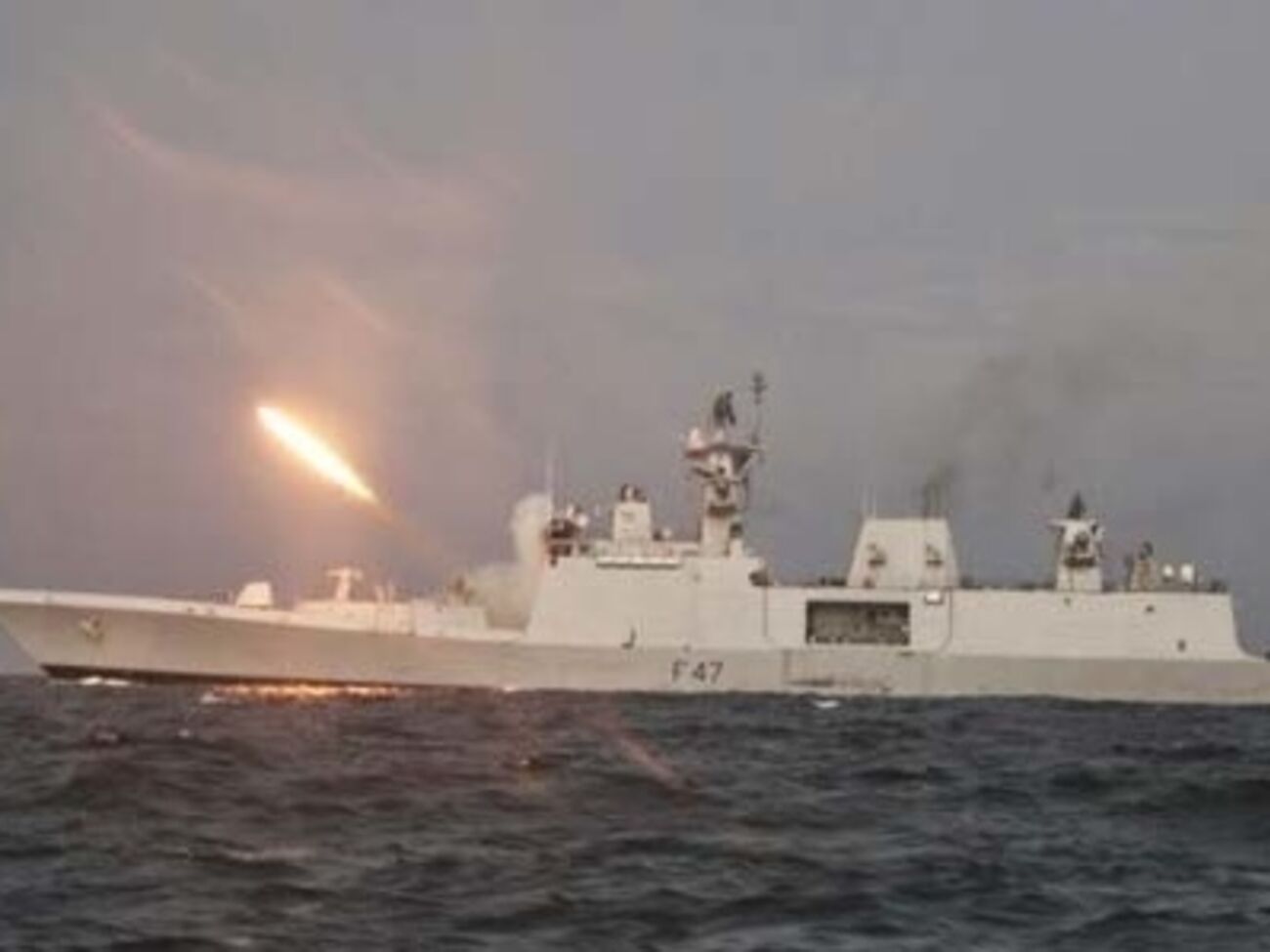 Запуск проводили с эсминца