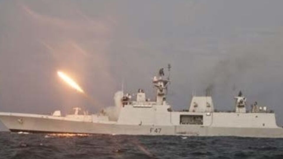 Запуск проводили с эсминца