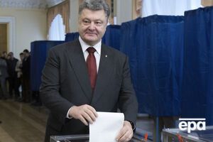 Порошенко недоволен скоростью подсчета голосов на выборах