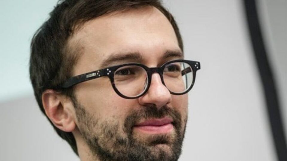 Лещенко: Нынешний состав ЦИК будет работать, пока по делу Корбана не будет вынесен приговор. Вот такой "карточный домик"