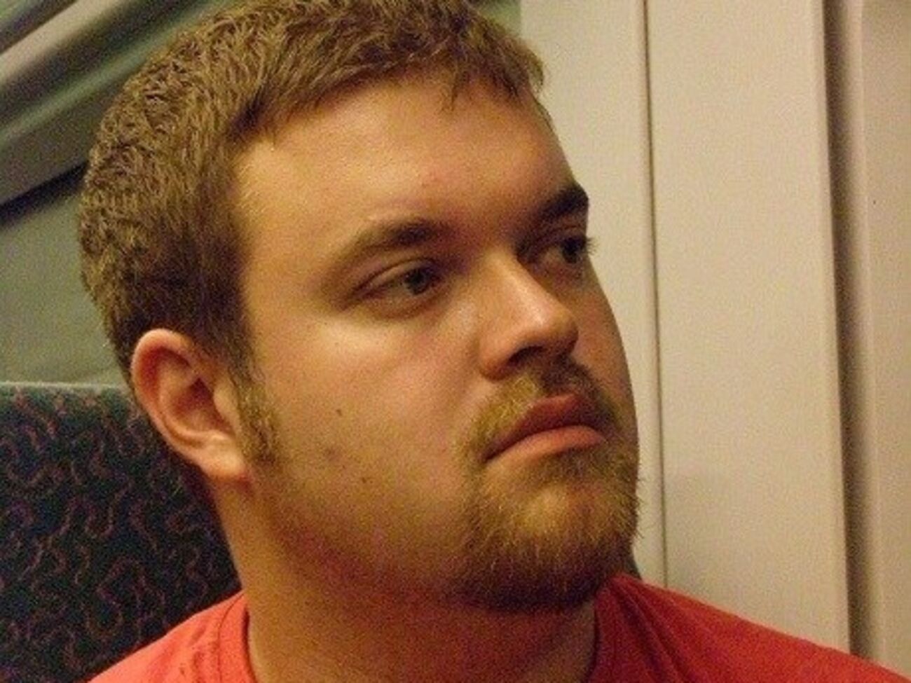 Захаров попытался вломиться в здание Украинского культурного центра