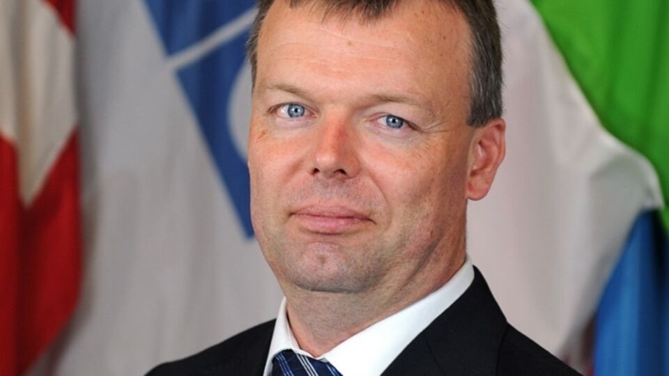 Хуг: Должен быть приложен максимум усилий, чтобы вооружения оставались вдали от линии разграничения