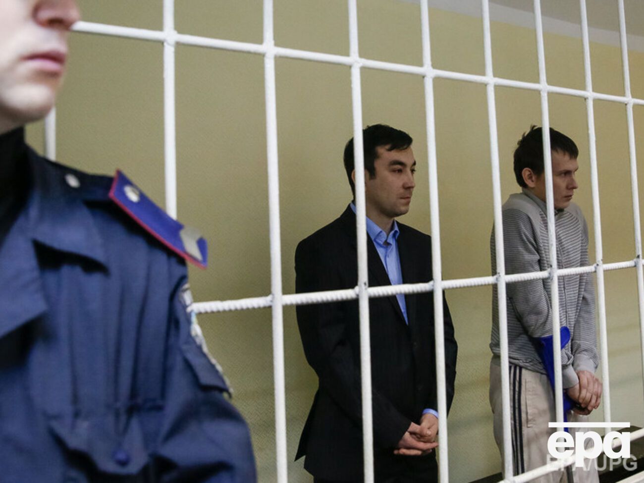 Суд отказался признать Александрова и Ерофеева военнопленными