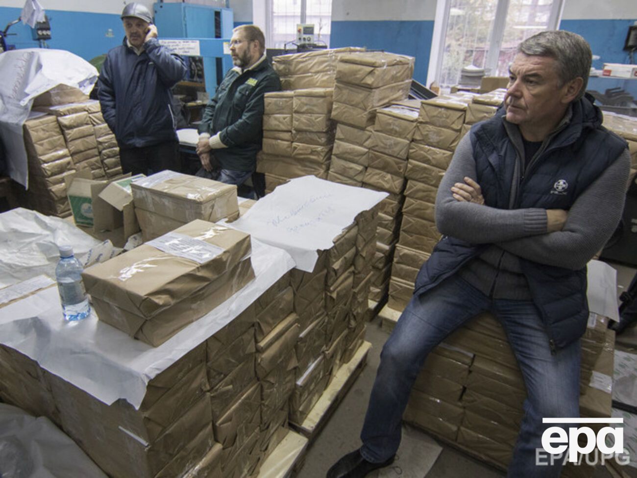 25 октября в Мариуполе так и не смогли развезти бюллетени на участки