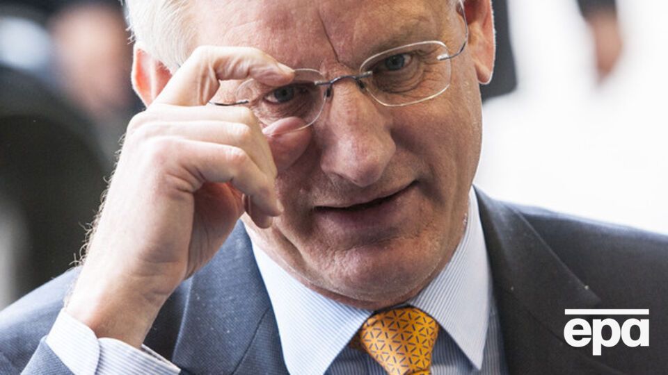 Бильдт считает, что Путин пока не решил уйти с востока Украины