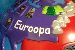 На эстонском варианте игрушки отсутствует Россия